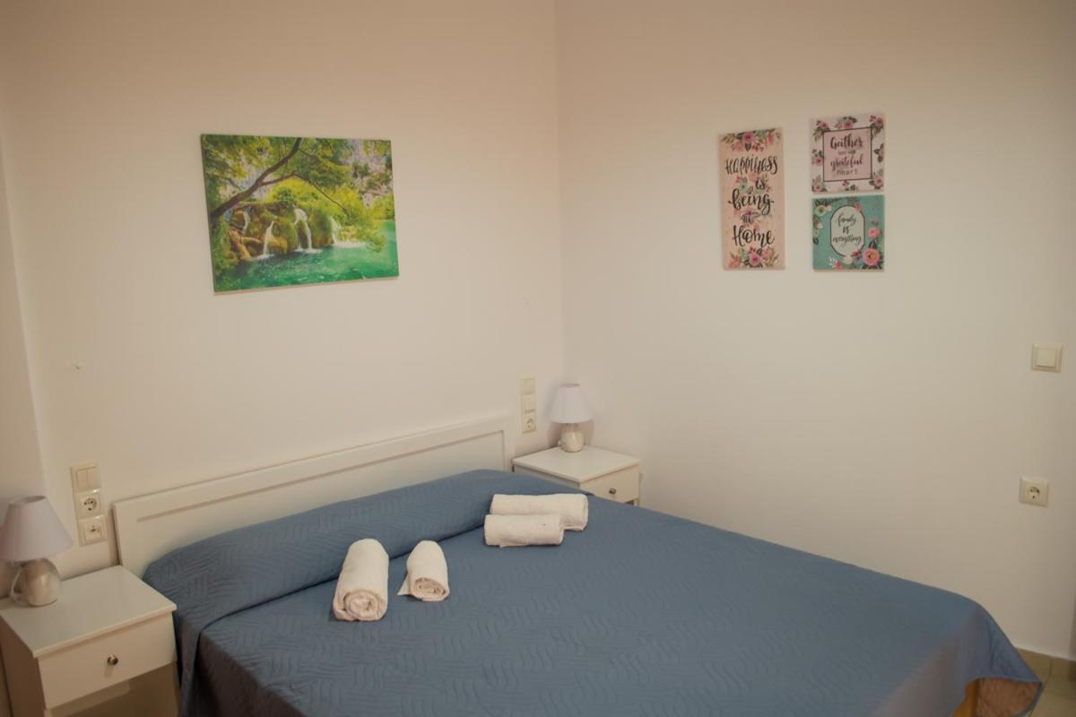 Sun Βy Τhe Sea 100M From The Beach Apartment Agia Pelagia  Exterior photo