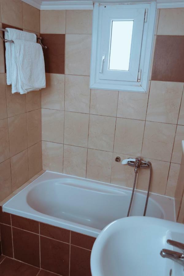 Sun Βy Τhe Sea 100M From The Beach Apartment Agia Pelagia  Exterior photo